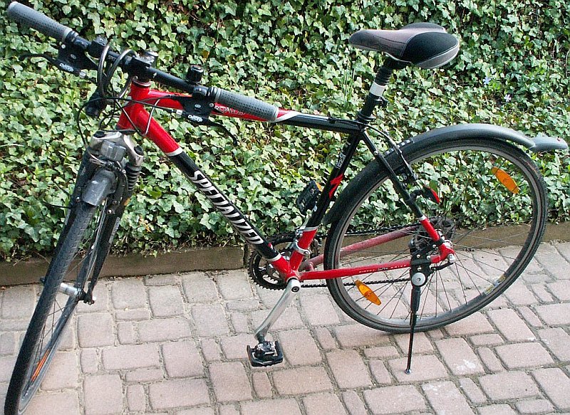Foto meines Fahrrads im Jahr 2009 - Farbe: Rot-Schwarz